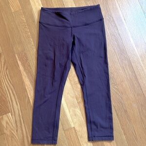 Lululemon cropped capri leggings 6
